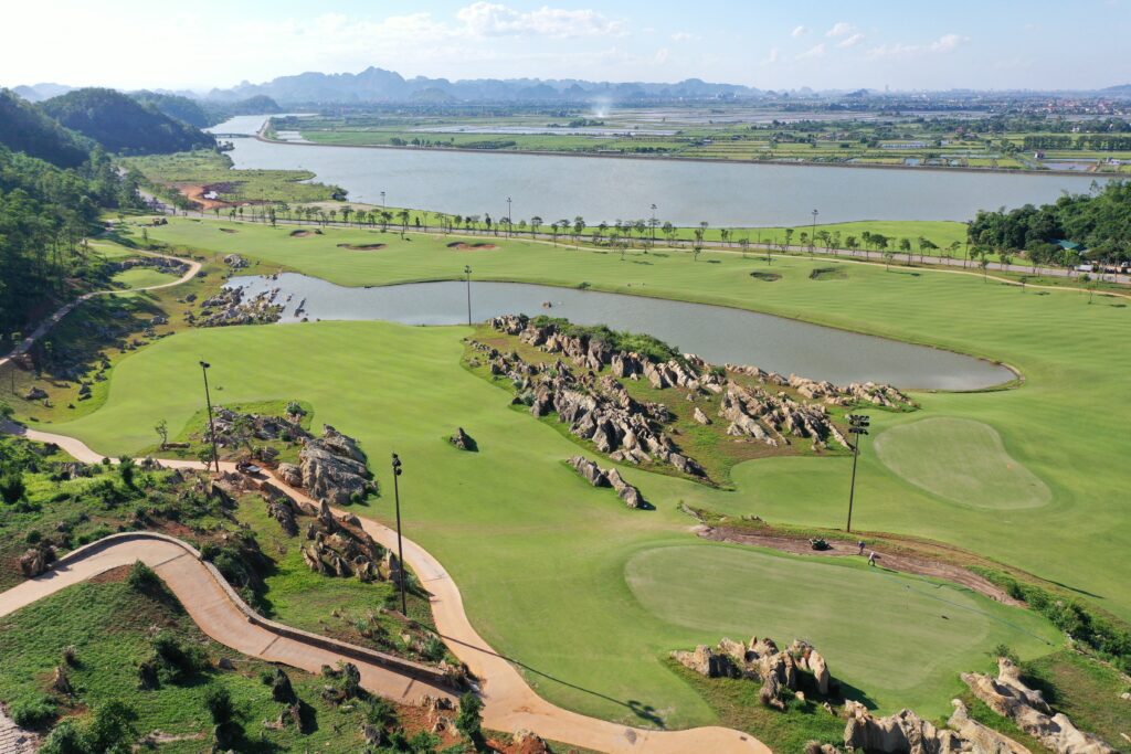 Royal Golf Club- Queen Course