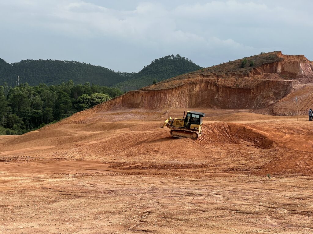 Van Lang Empire T&T Golf Club