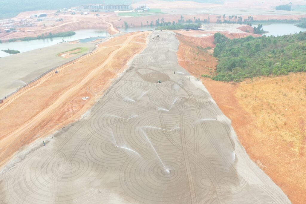 Van Lang Empire T&T Golf Club